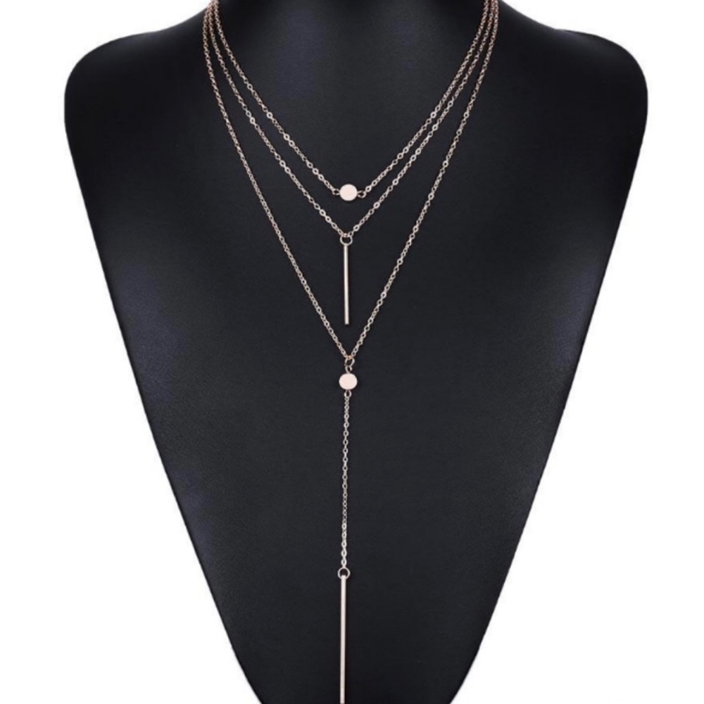 Multi chain necklace minimalistic design